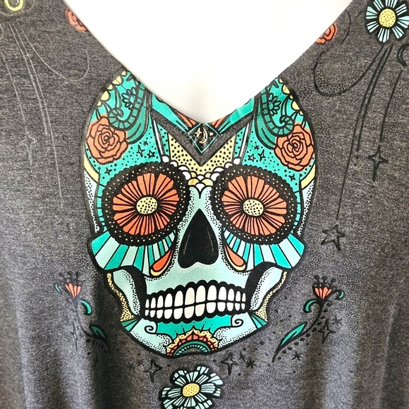 Torrid Plus size gray super soft long sleeve open Vneck  hooded floral skull Top - Picture 6 of 14